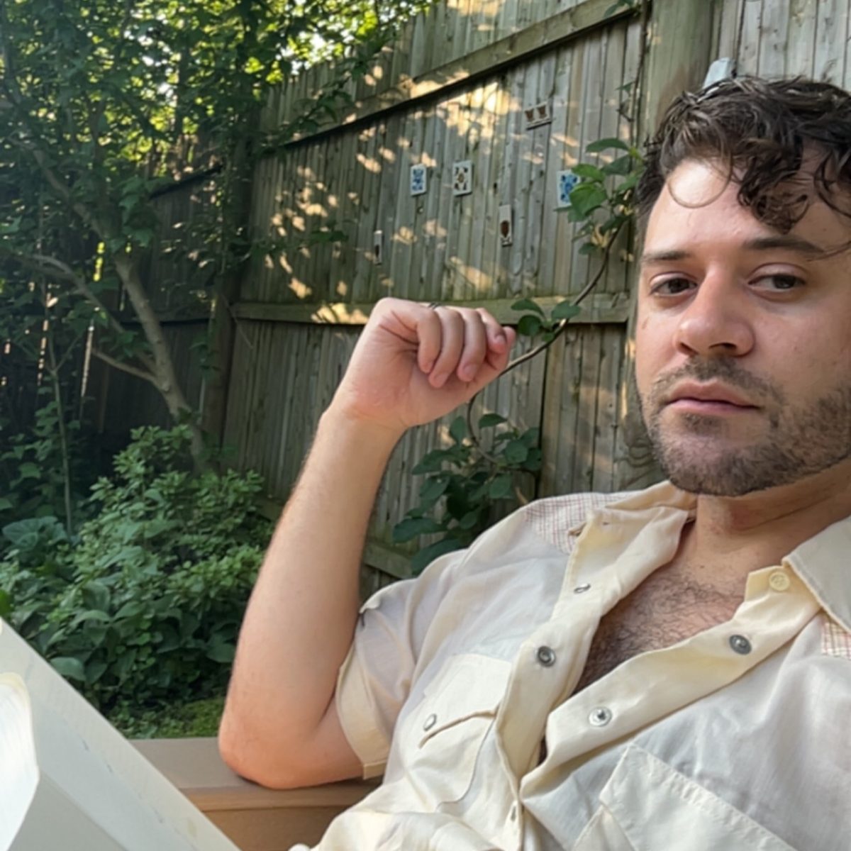 Headshot of Alex Menrisky.